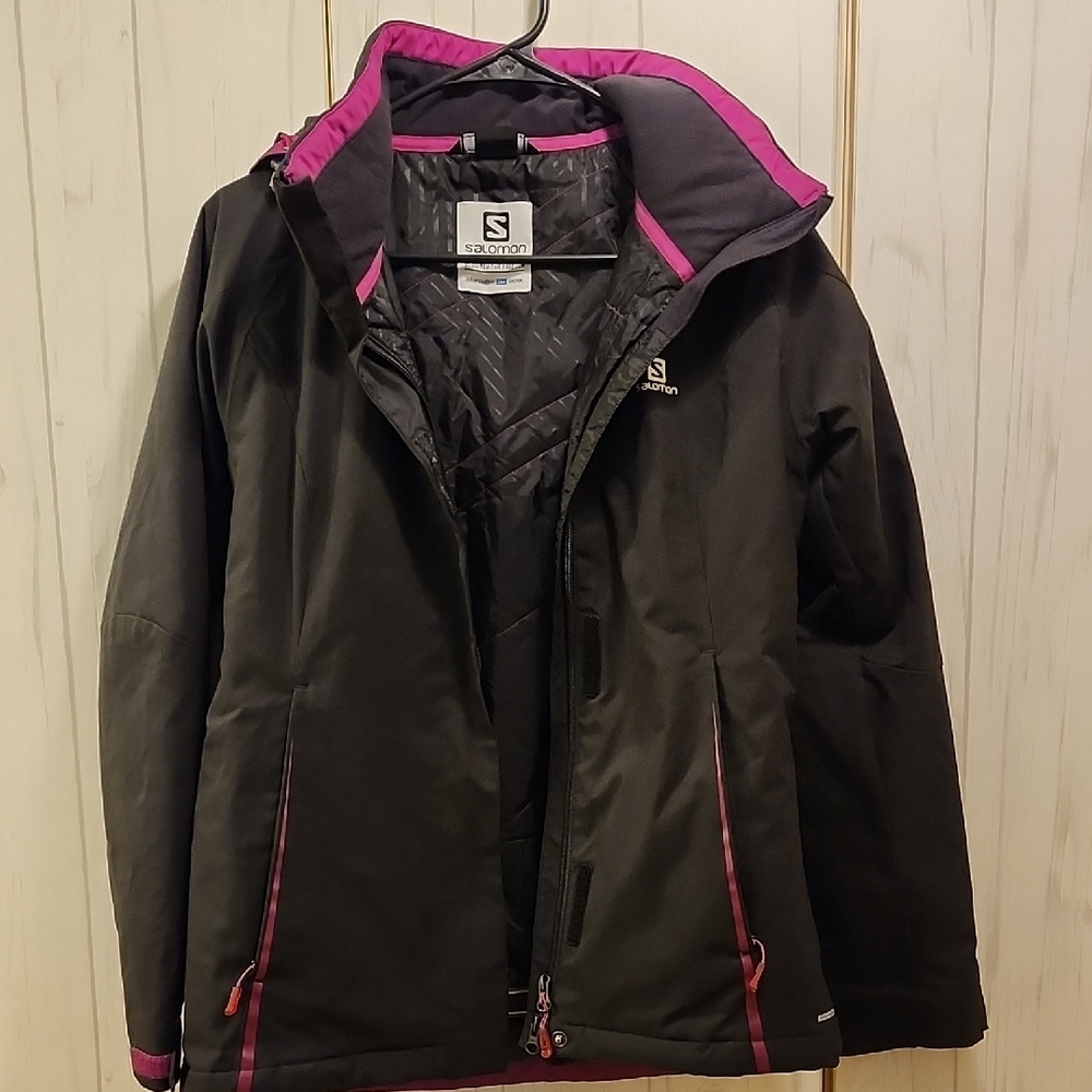 Salomon Women's Ski Jacket in Black with Pink Accents